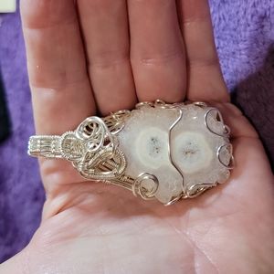 Crystaized Agate Wire Wrap Pendant